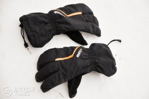 45NRTH Sturmfist winter glove cycling