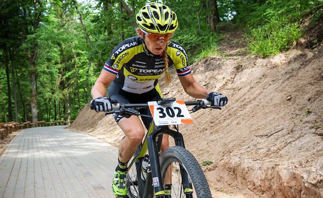 Sally Bigham Topeak-Ergon team 1